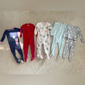5 Pairs of 2T Pajamas Bundle / Lot from Carters and Hanna Andersson